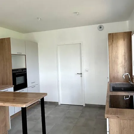 Maison Familiale Spacieuse A Avec Jardin